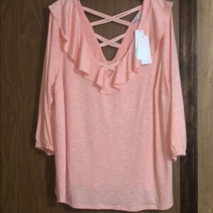 # NWT Skies are Blue 2X soft pink ruffled top